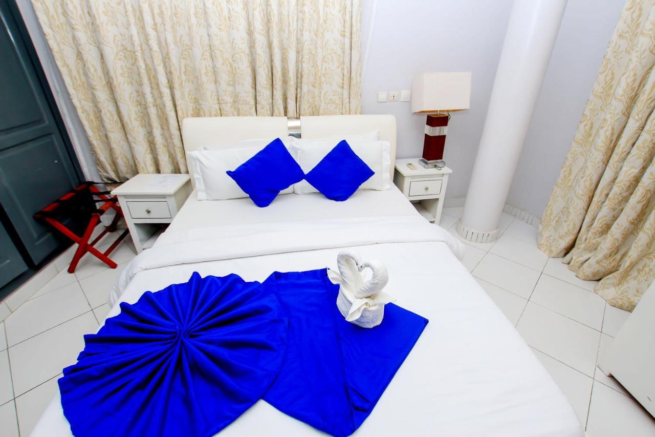 Hotel Galilee Cotonou Buitenkant foto