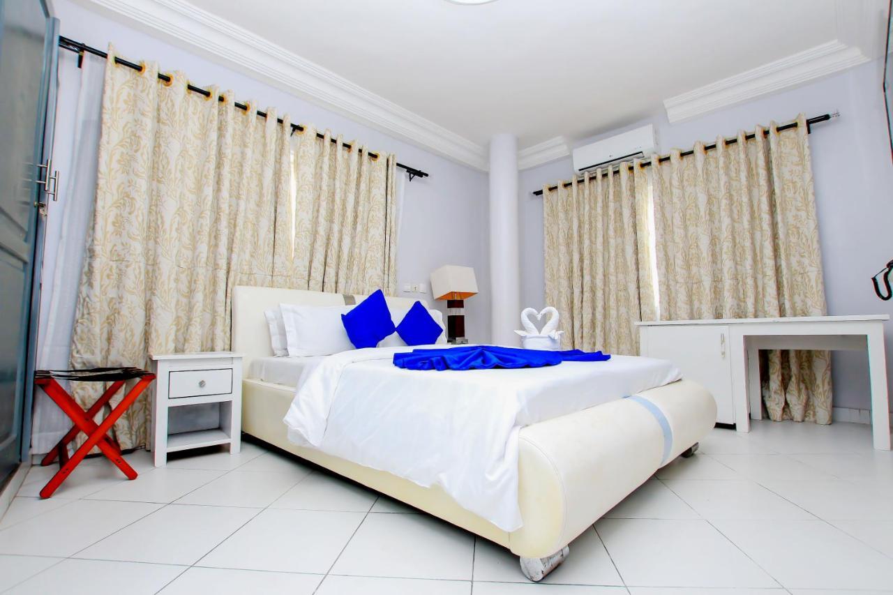 Hotel Galilee Cotonou Buitenkant foto
