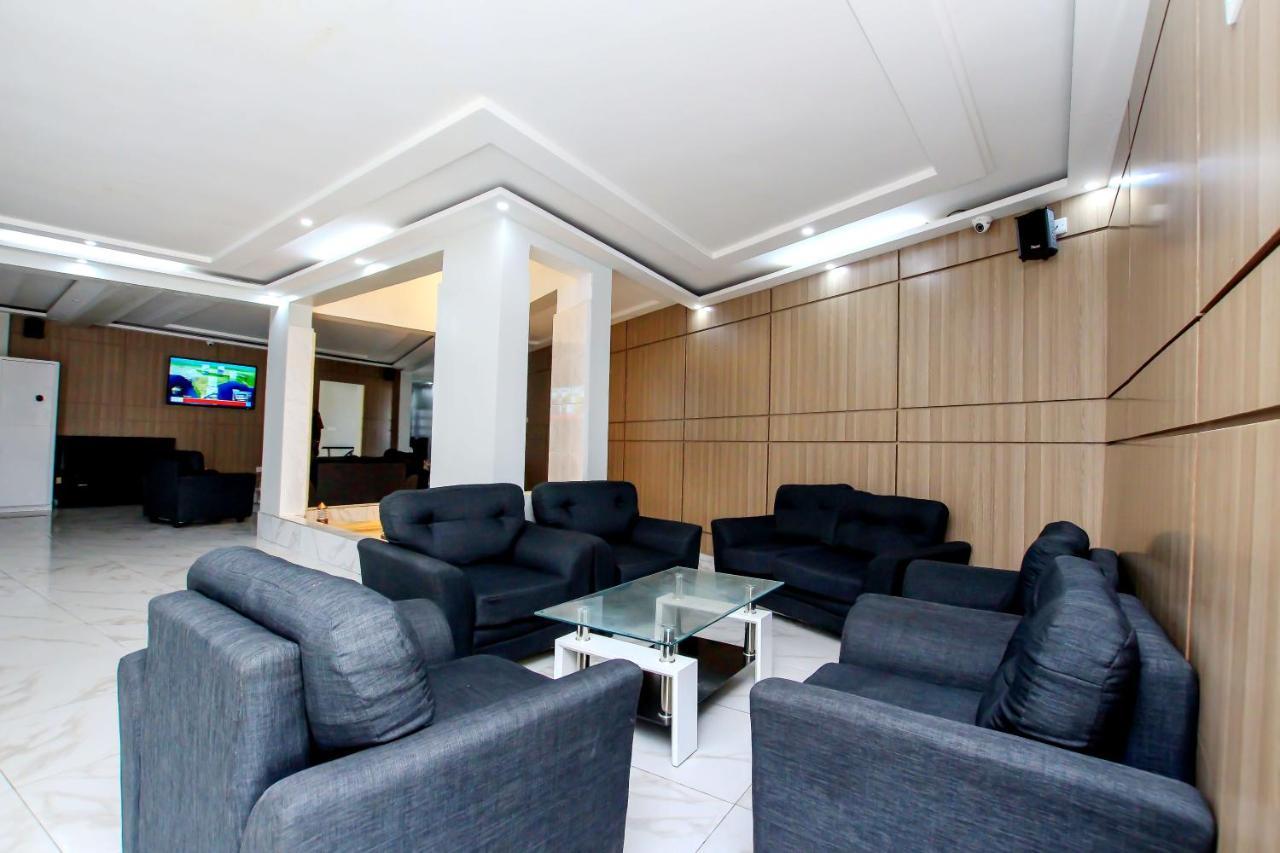 Hotel Galilee Cotonou Buitenkant foto