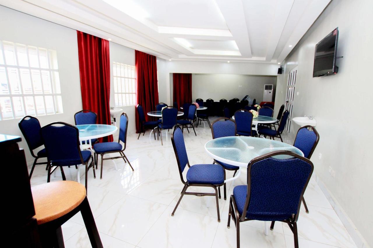 Hotel Galilee Cotonou Buitenkant foto