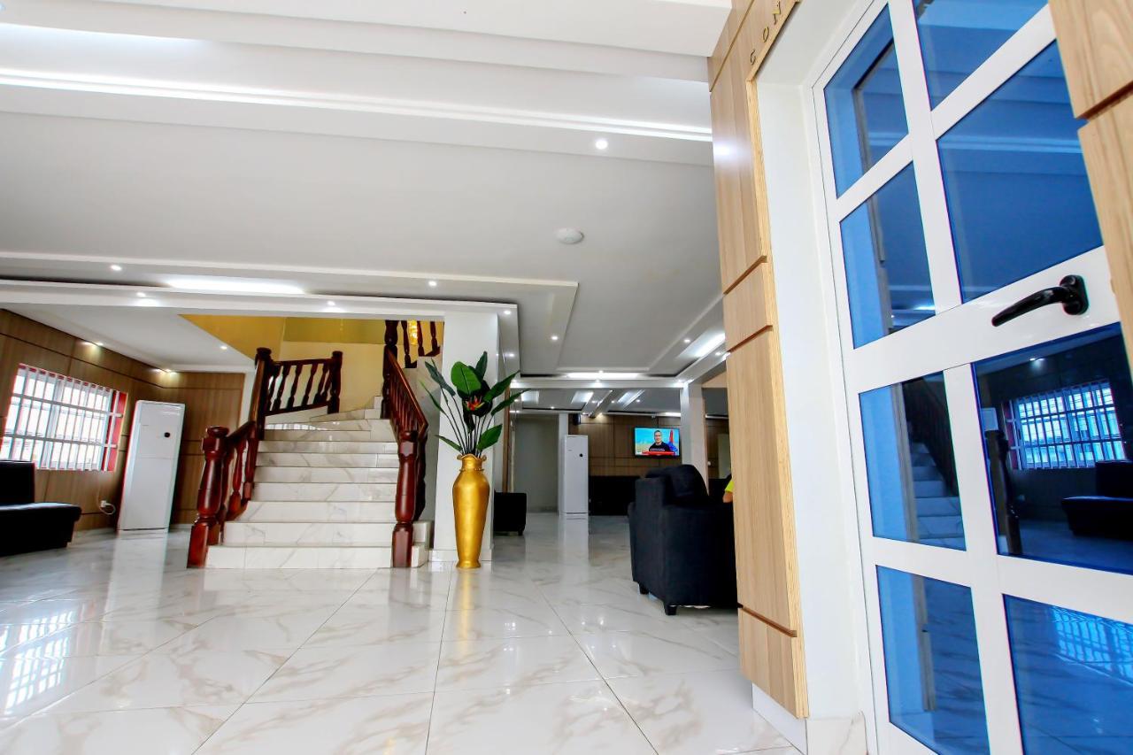 Hotel Galilee Cotonou Buitenkant foto